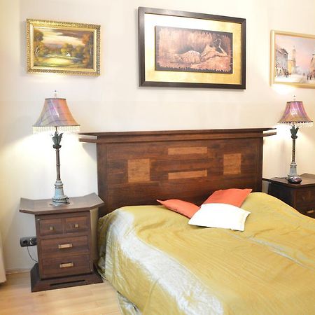 Classic Flat At Basilica Apartman Budapest Kültér fotó