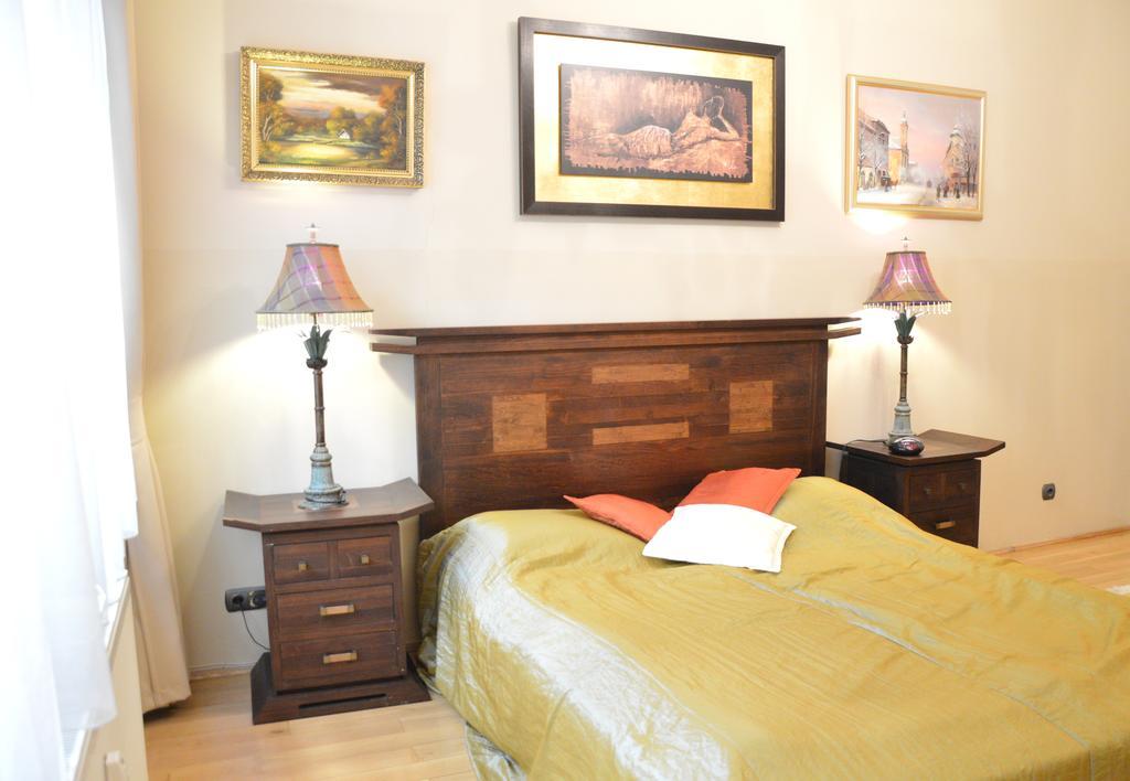 Classic Flat At Basilica Apartman Budapest Kültér fotó